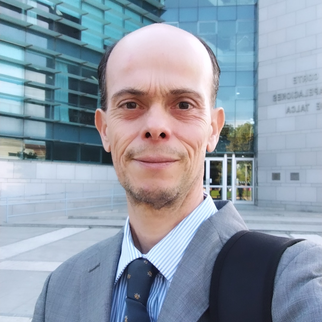 Robert Fletcher — Abogado
